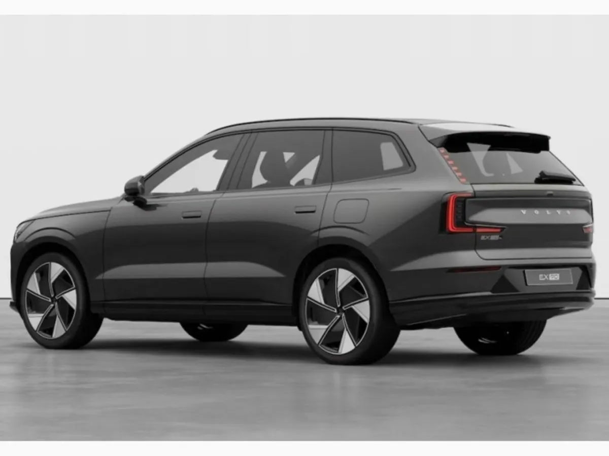 Volvo EX90 Ultra Twin Motor - Image 3