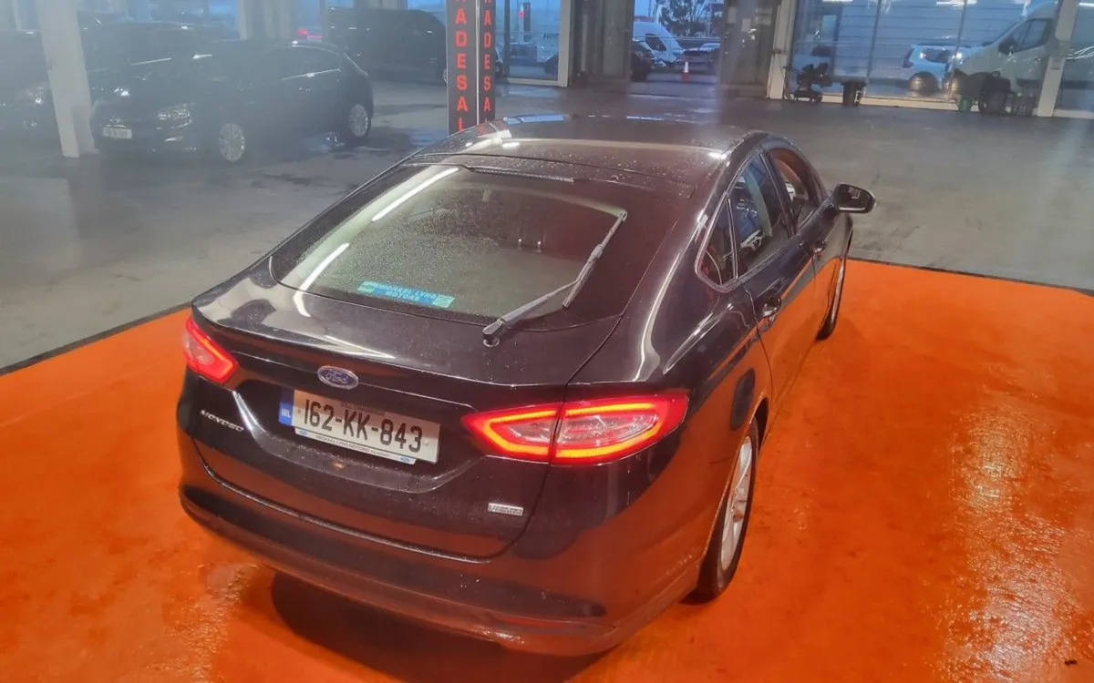 Ford Mondeo 1.5tdci 120PS Zetec - Image 3