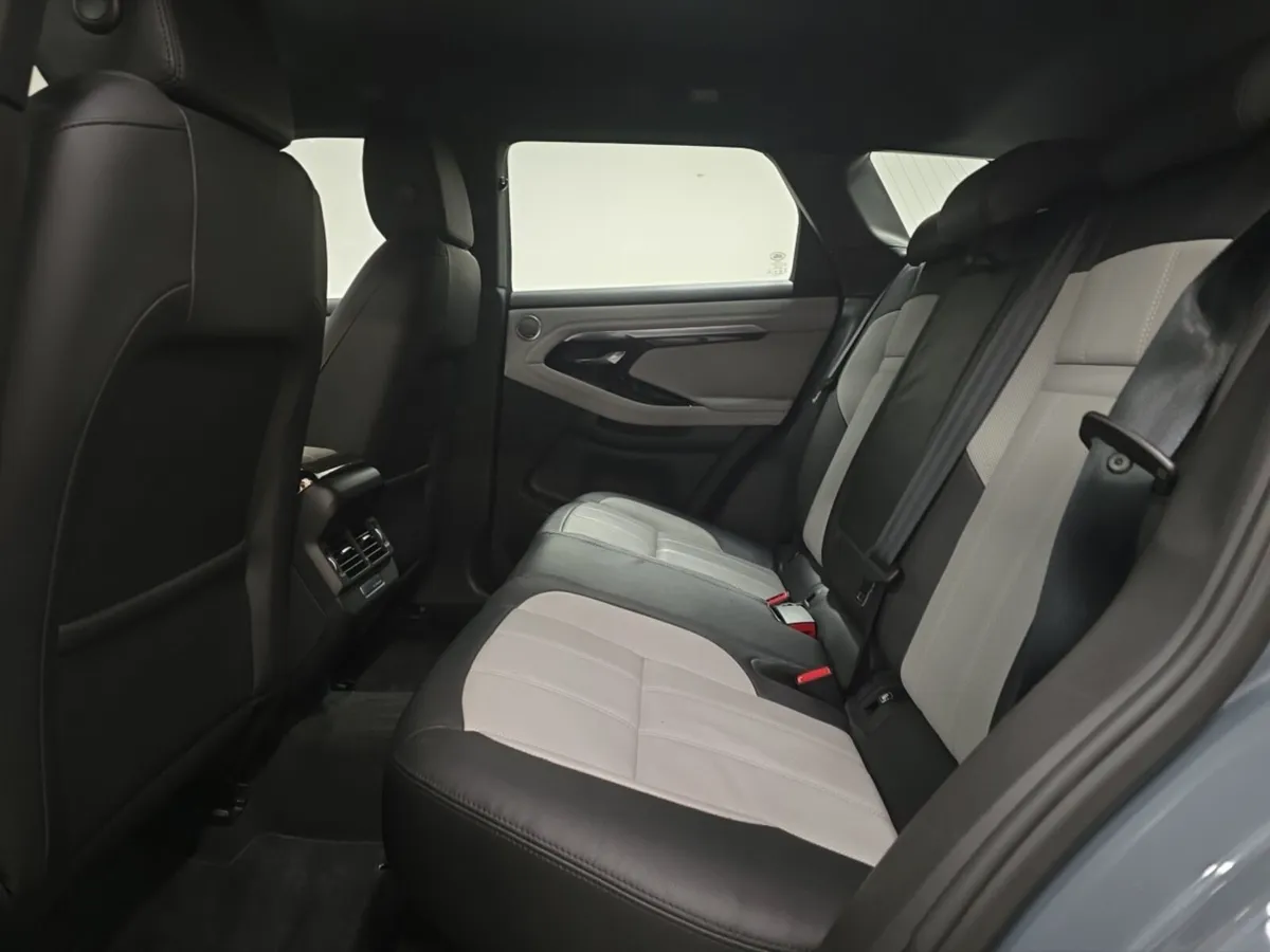 Land Rover Range Rover Evoque Diesel Hatchback R-D - Image 4