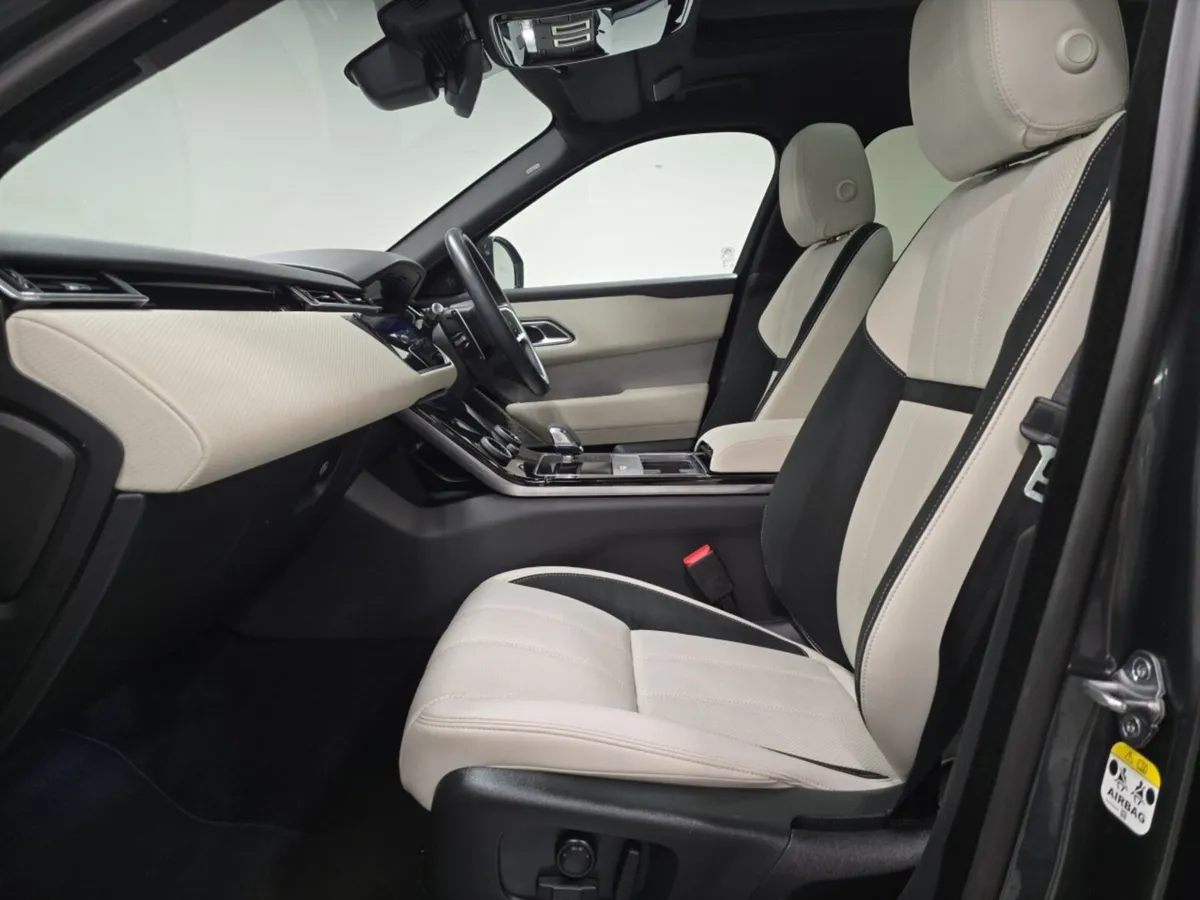 Land Rover Range Rover Velar Diesel Estate Edition - Image 3