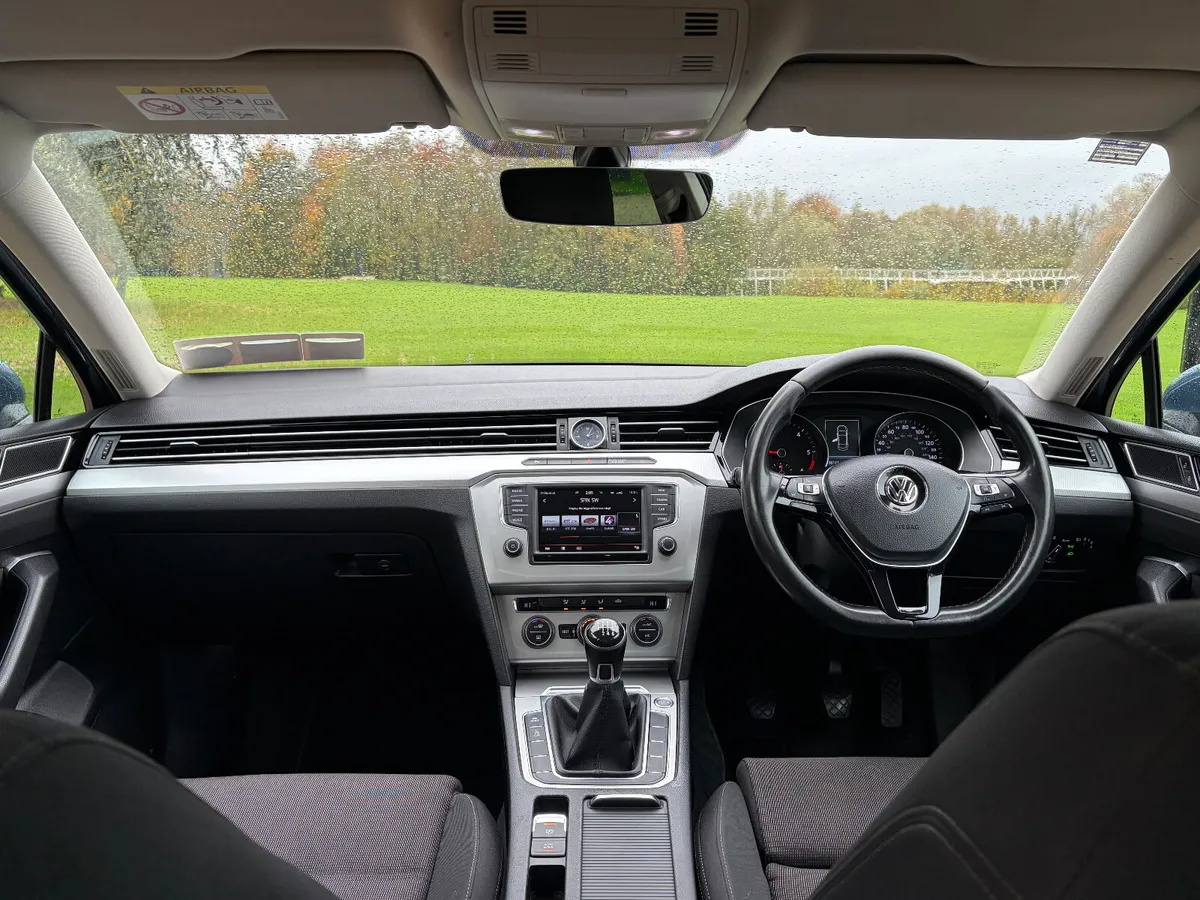 FINANCE AVAILABLE 2016 Volkswagen Passat 1.6 TDI - Image 2