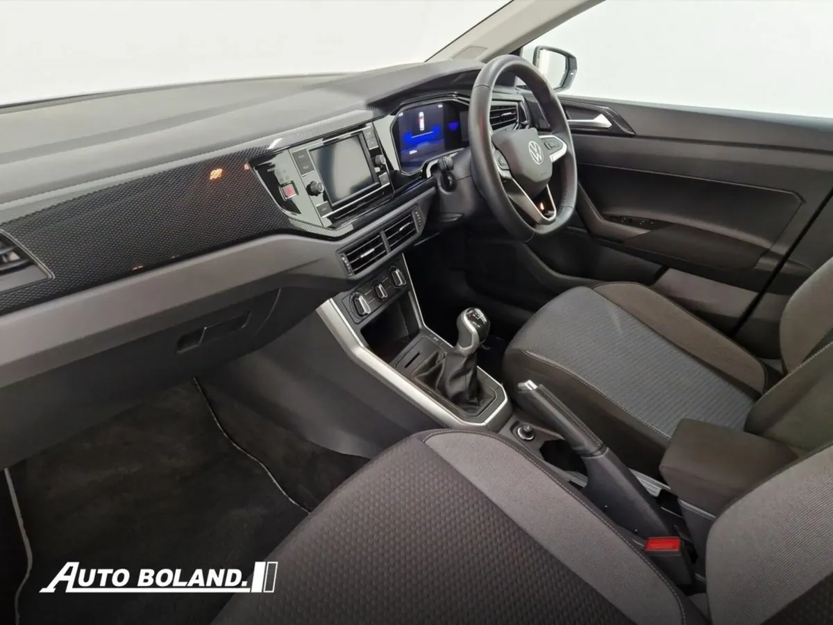 Volkswagen Polo 1.0 TSI 95HP Life - Image 3