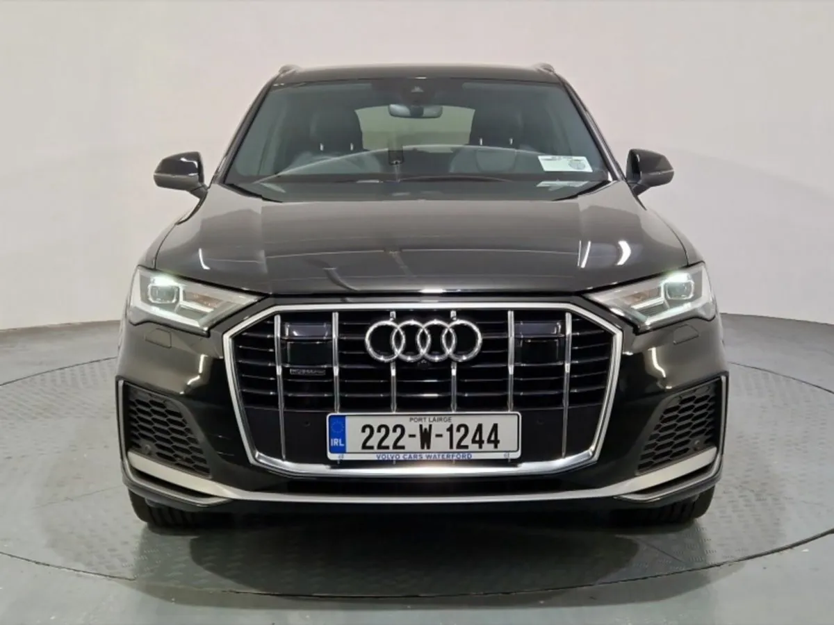 Audi Q7 55 TFSIe S-Line Quattro - Image 3