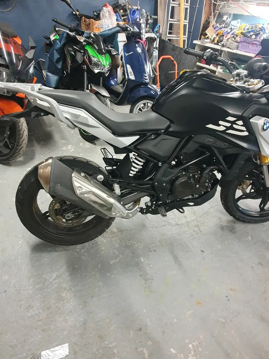 Damaged repairable bikes - Image 1