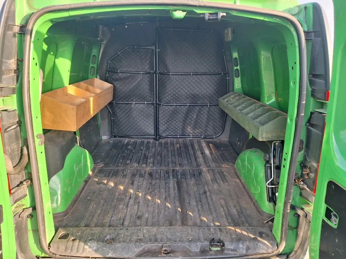 Renault kangoo - Image 4