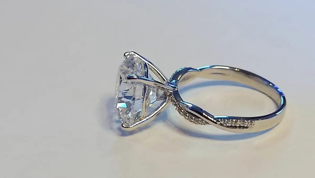 14k Gold ring with 7.16 ct Lab-Grown Diamond IGI - Image 4