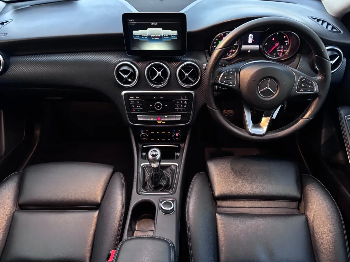 MERCEDES-BENZ A CLASS A180 D SPORT MANUAL DIESEL - Image 2