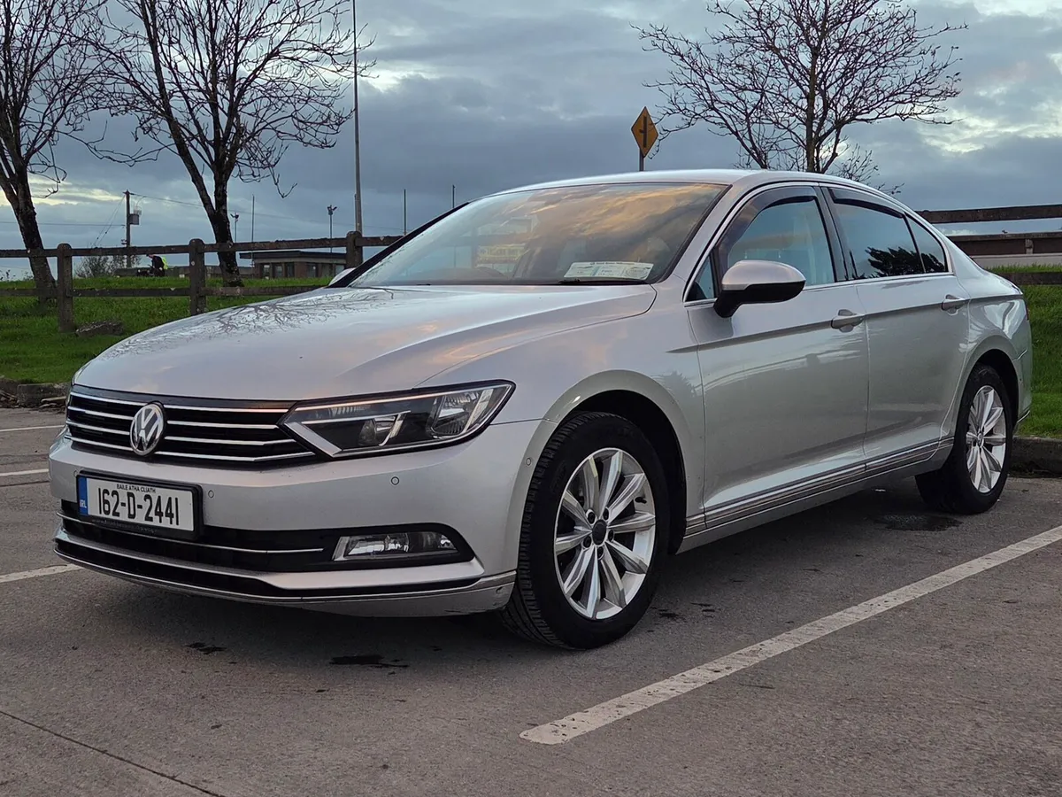 2016 Volkswagen Passat Highline 1.6TDI 6 Speed Man - Image 1