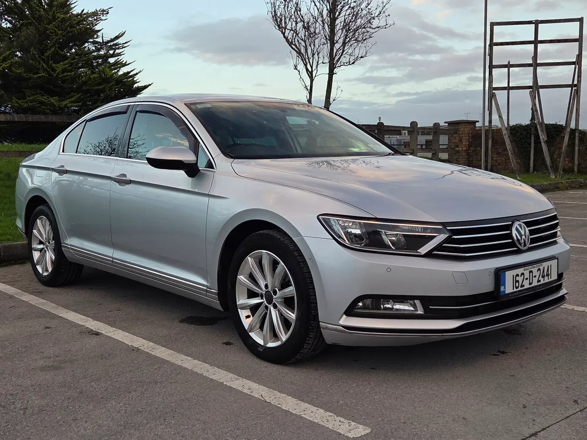 2016 Volkswagen Passat Highline 1.6TDI 6 Speed Man - Image 2