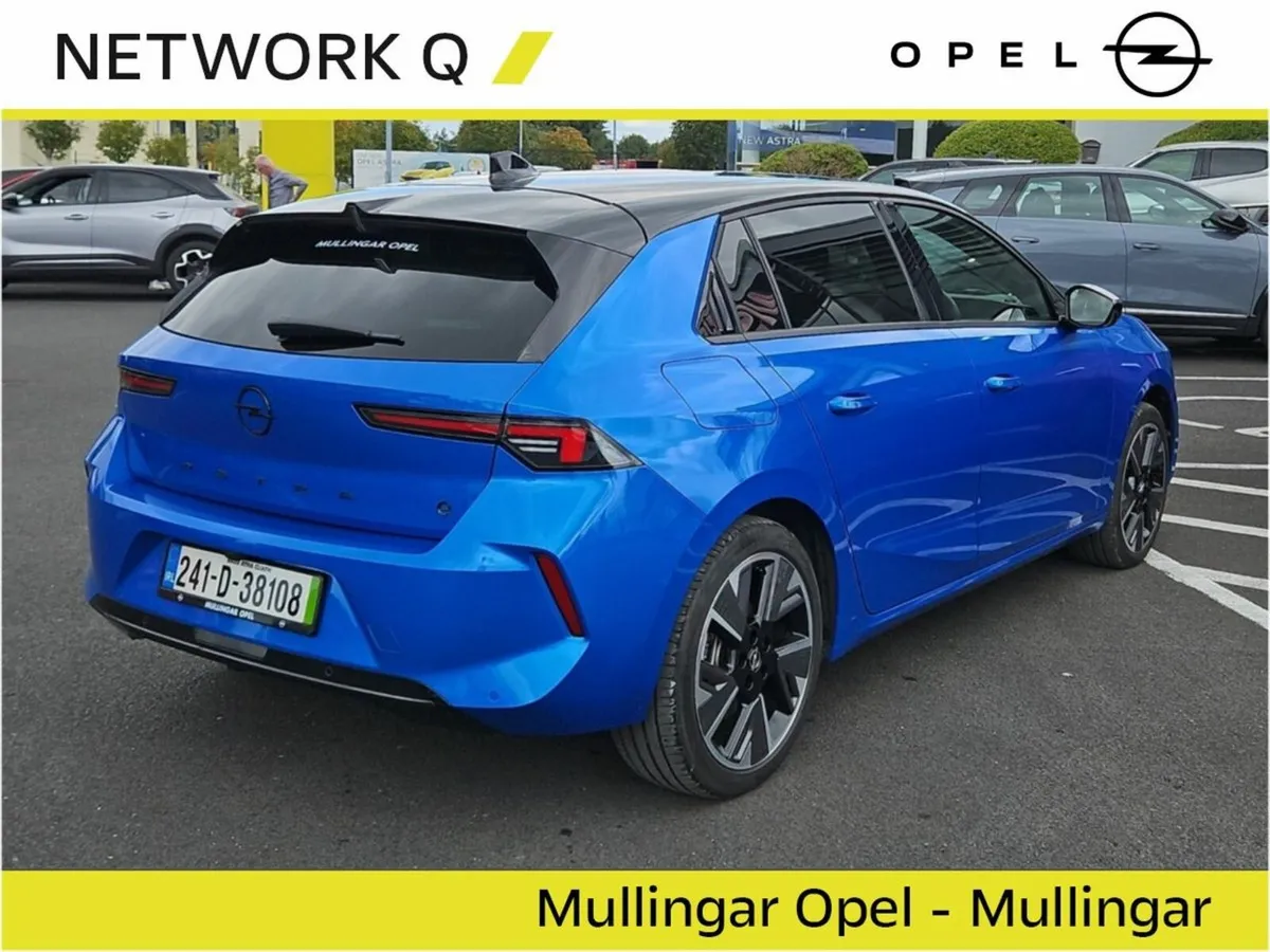 Opel Astra GS 5Dr EV 54kWh Auto - Check out our Re - Image 4