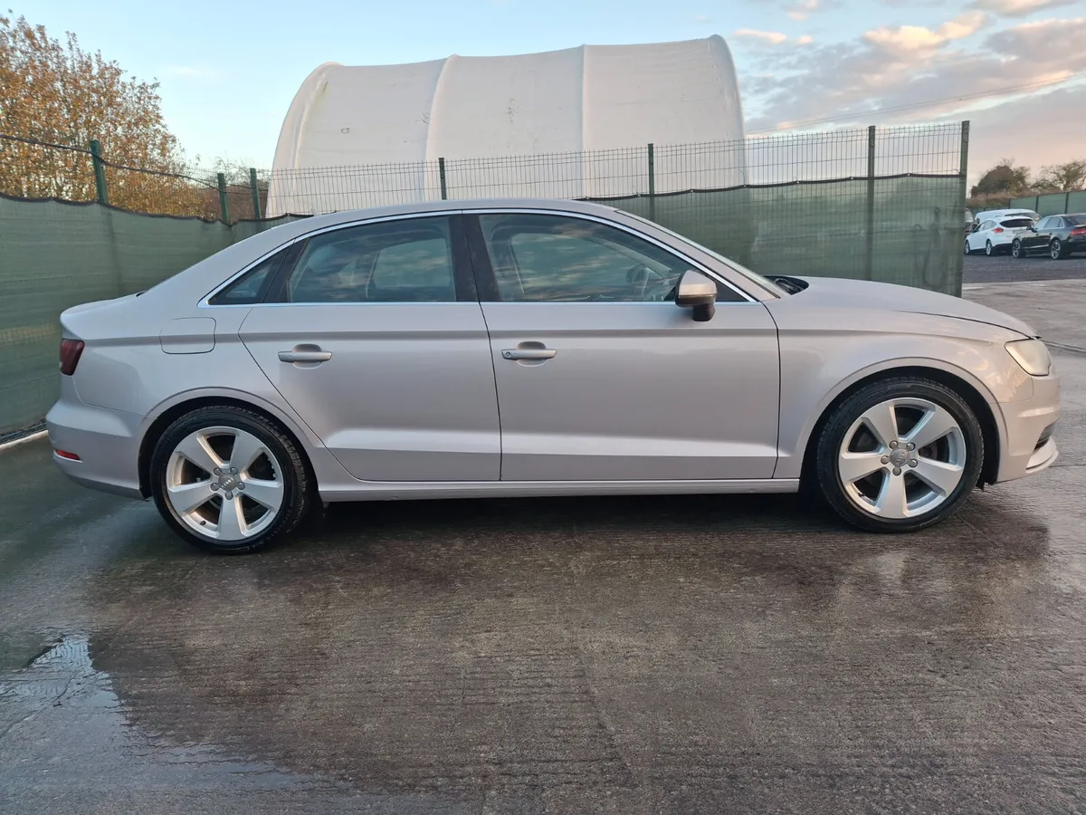 152 Audi A3 1.6 TDI Sport - Image 3