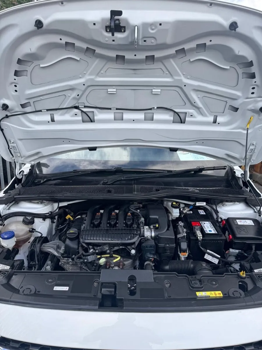 Opel Corsa 2023 - Image 3