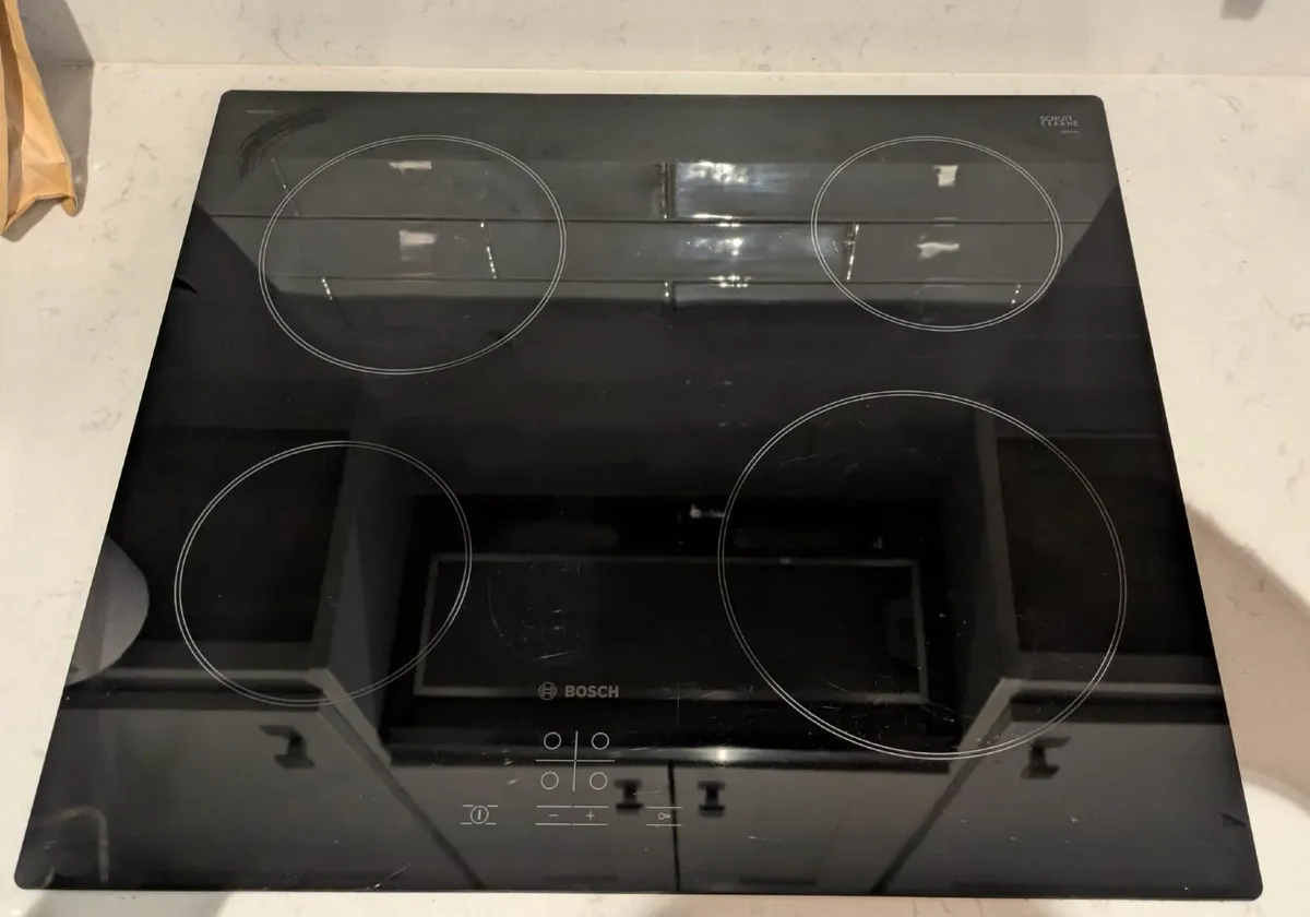 Bosch 60CM Ceramic Hob - Image 1