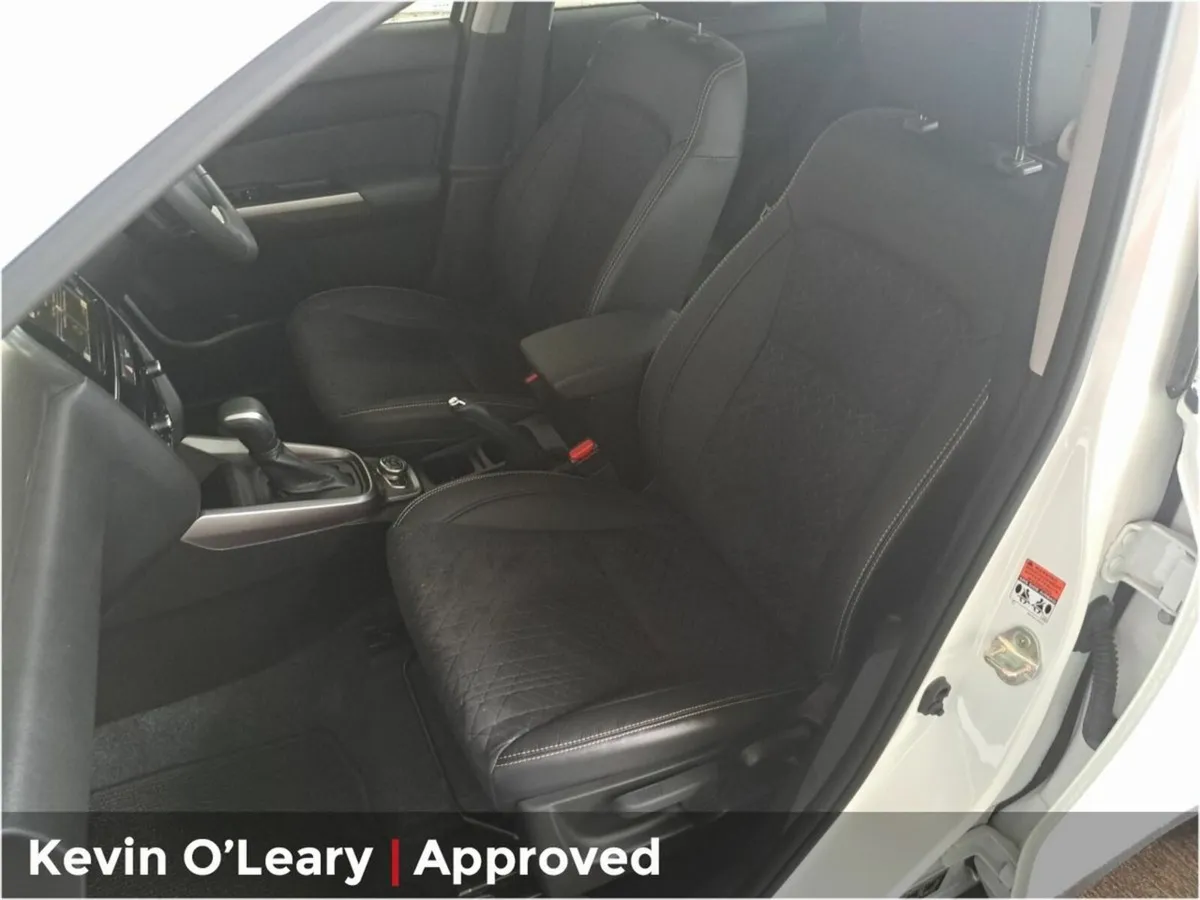 Suzuki Vitara 1.5 HEV SZ-5 ALLGRIP - Image 4