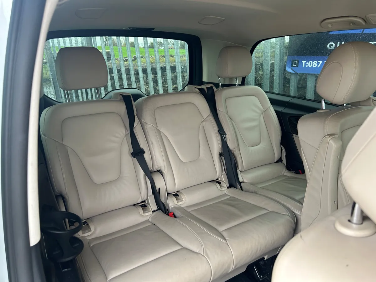 Mercedes Benz V220d Avantgarde Extra Long 2016 - Image 2