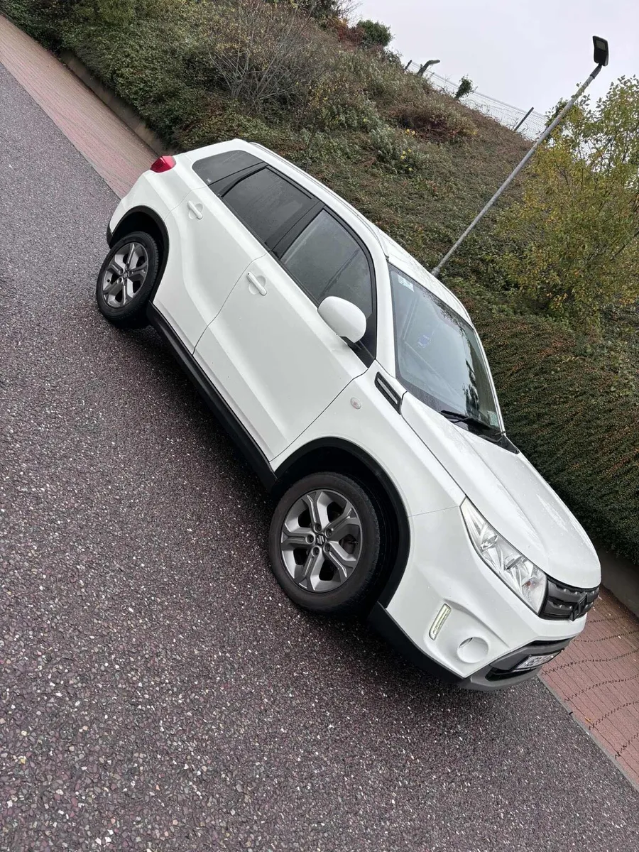 Suzuki Vitara - Image 1