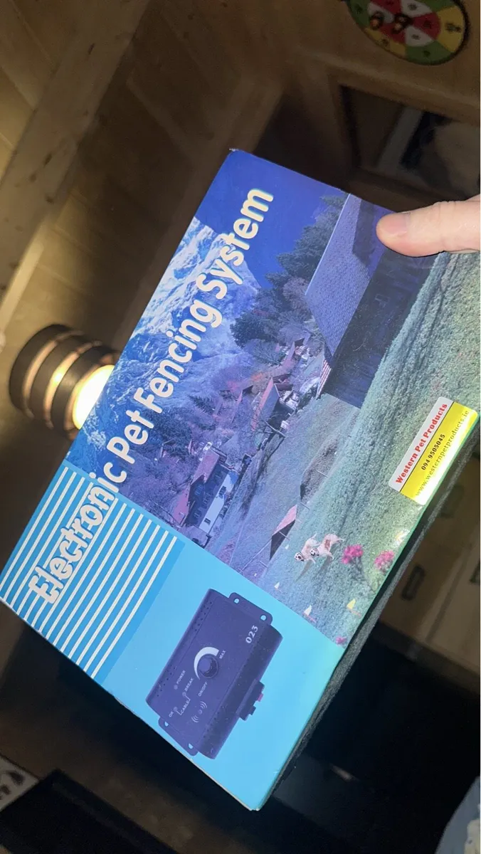 Electric pet fencing system - Image 1