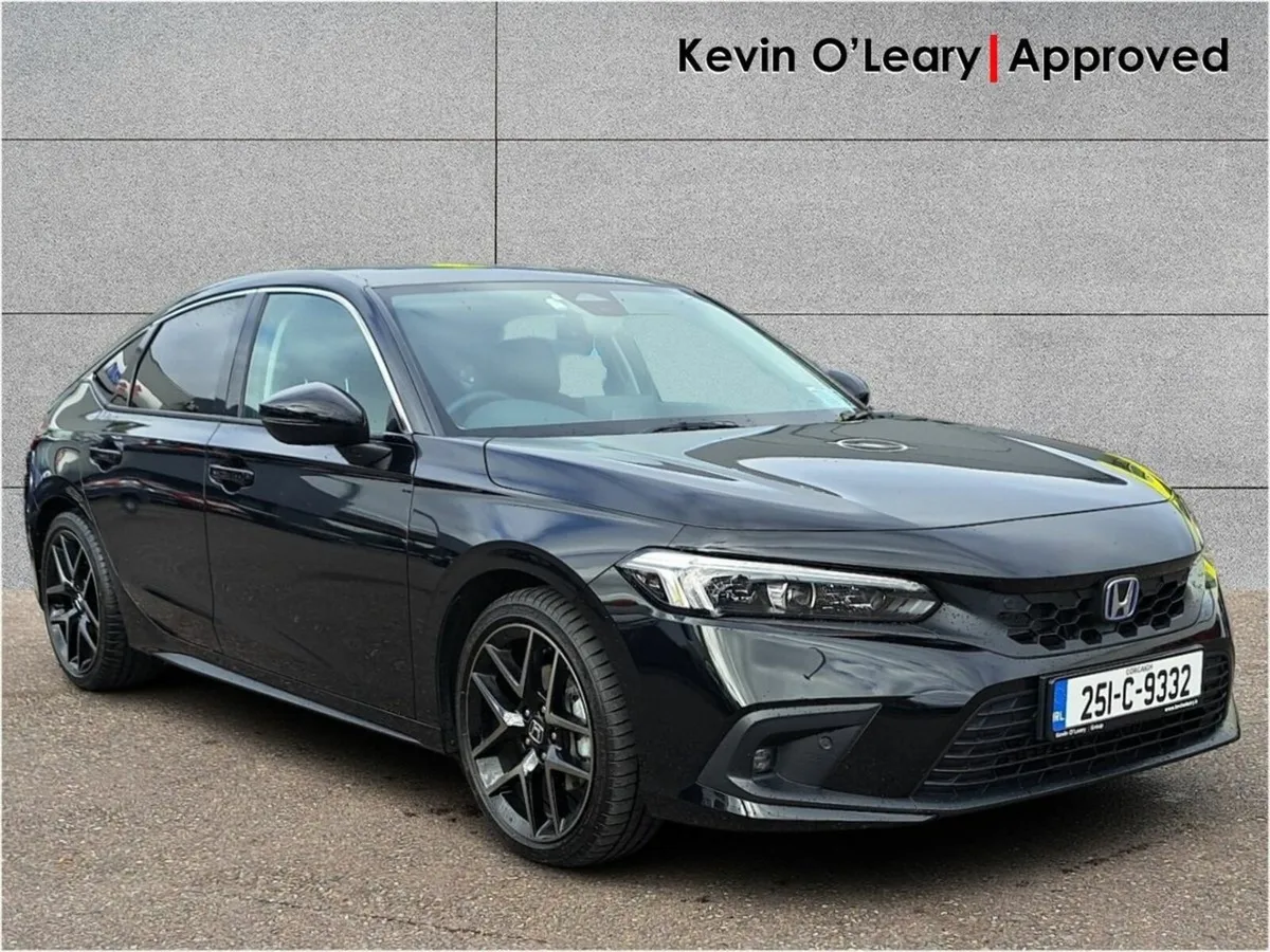 Honda Civic e:HEV Advance - Image 1