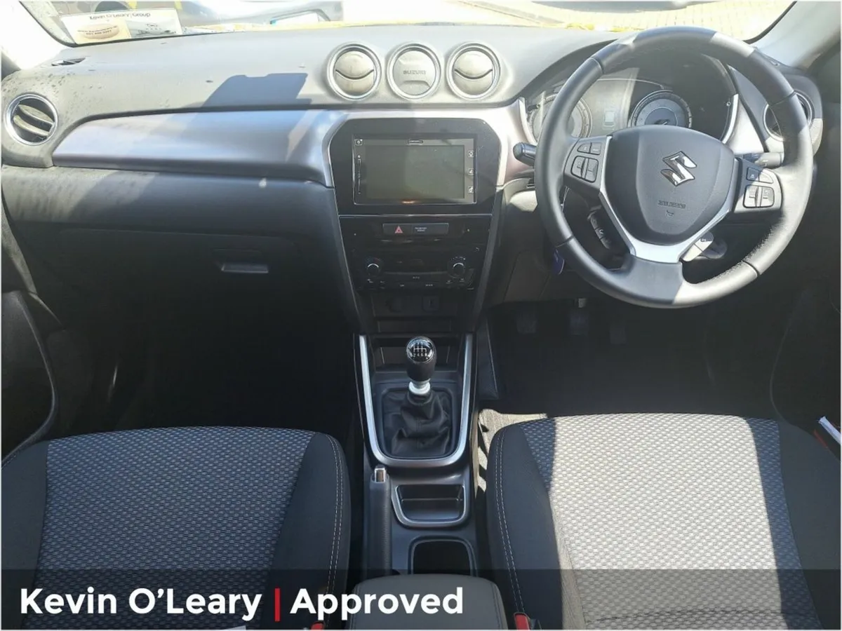 Suzuki Vitara 1.4 Hybrid SZ-T - Image 2