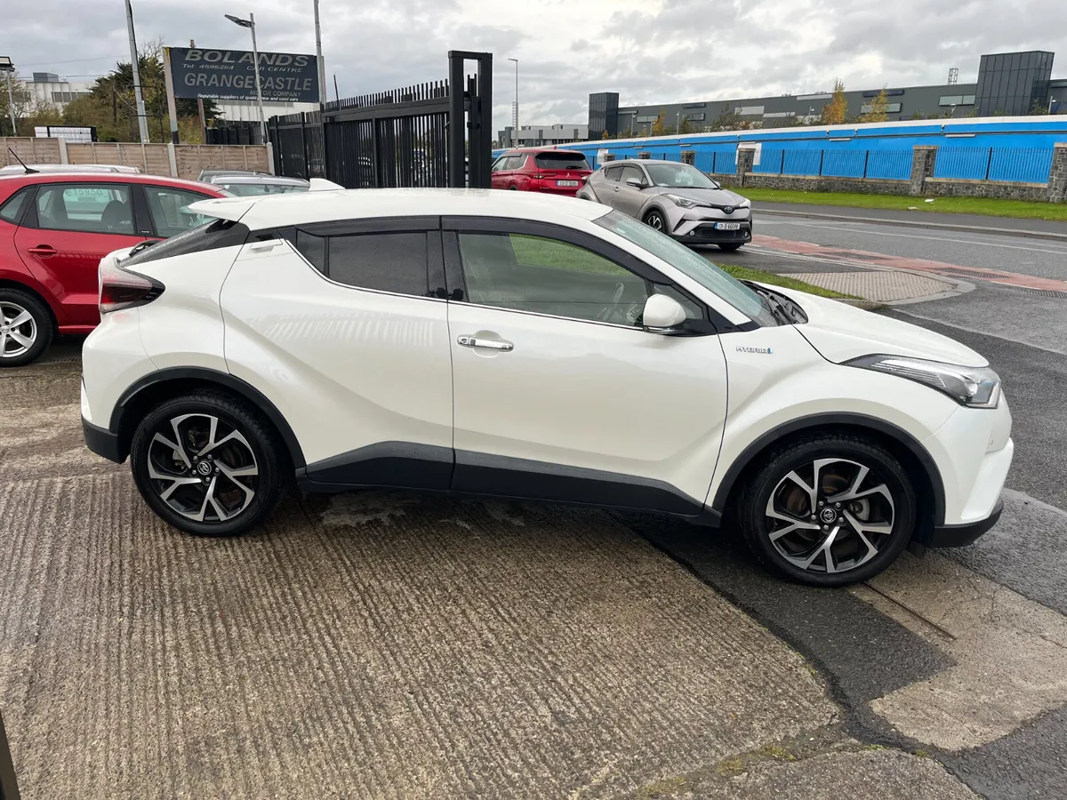 TOYOTA C-HR 2018, 1.8 HYBRID AUTO *FULL LEATHER*