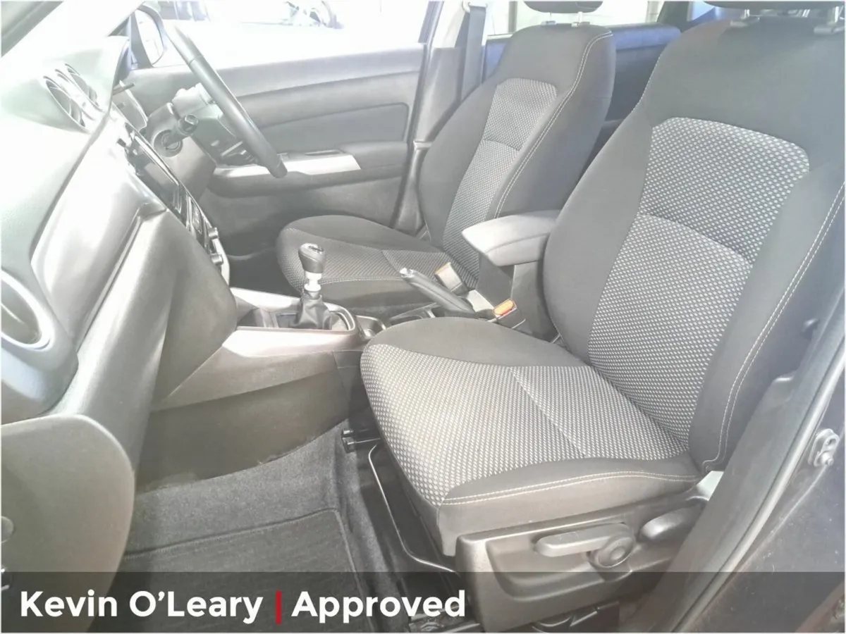 Suzuki Vitara 1.4 Hybrid SZ-T - Image 4
