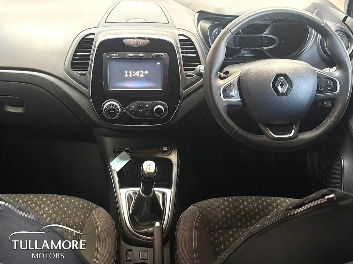 Renault Captur dCi 90 DYNAMIQUE NAV - Image 2