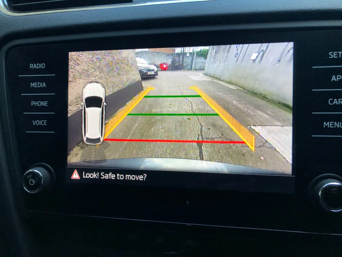 2020 SKODA OCTAVIA ESTATE AMBITION - Image 3