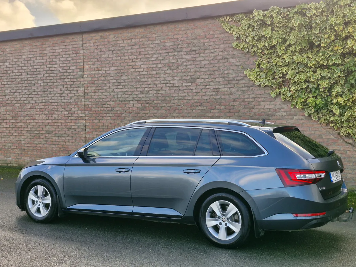 Skoda Superb AMBITION 1.6 TDI 120BHP - Image 3