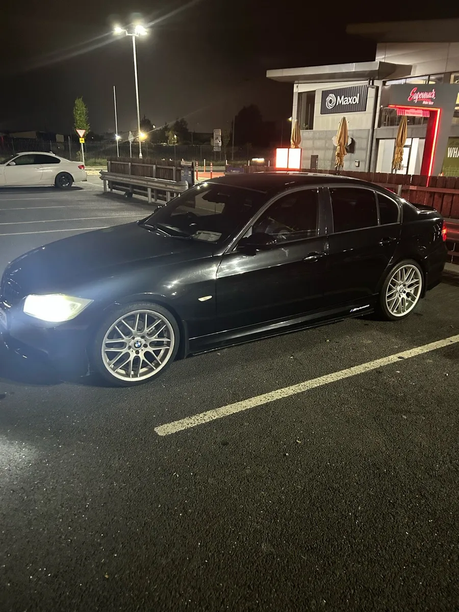 Bmw 320d msport - Image 4