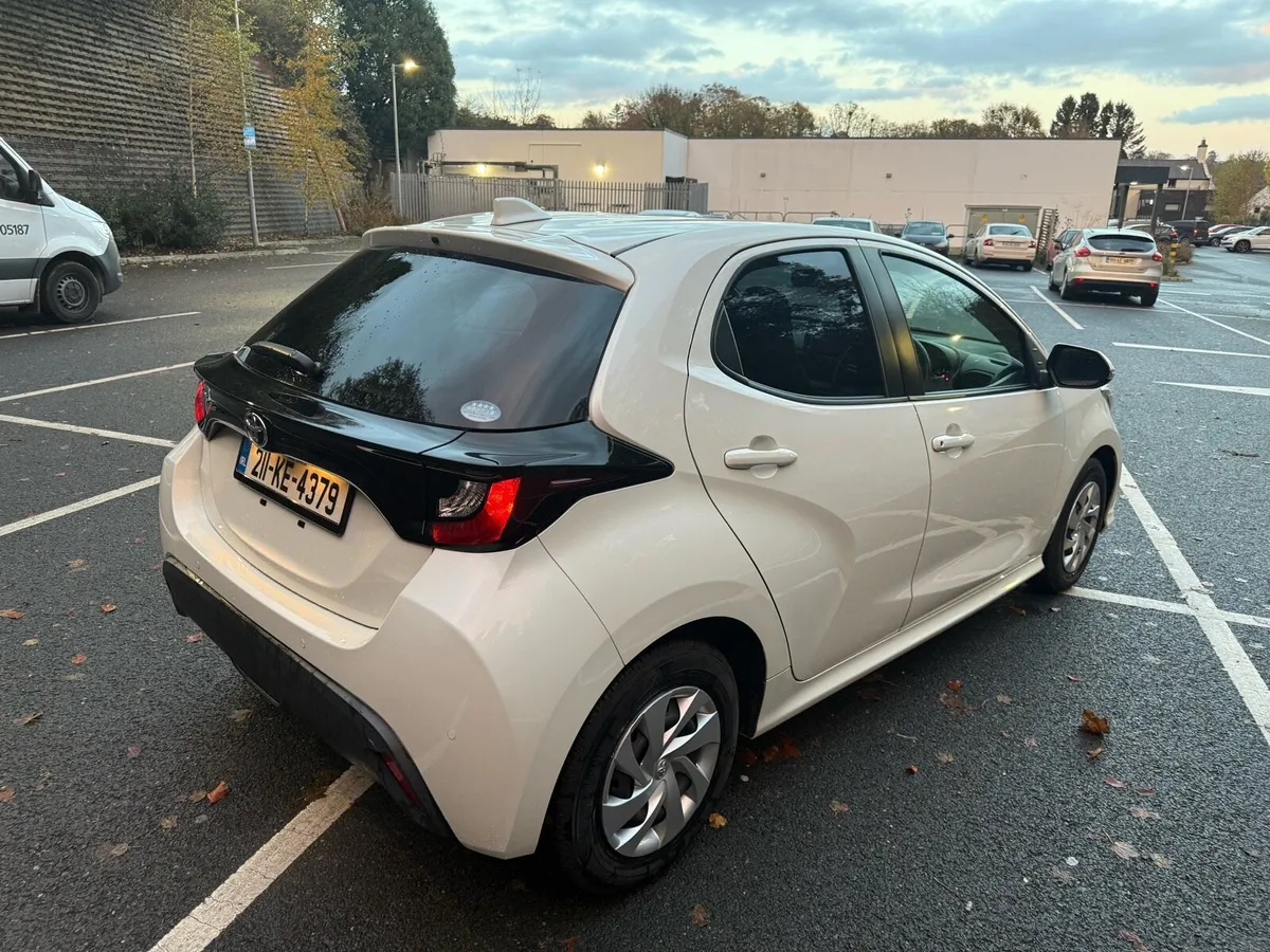 Toyota Yaris Automatic - Image 4