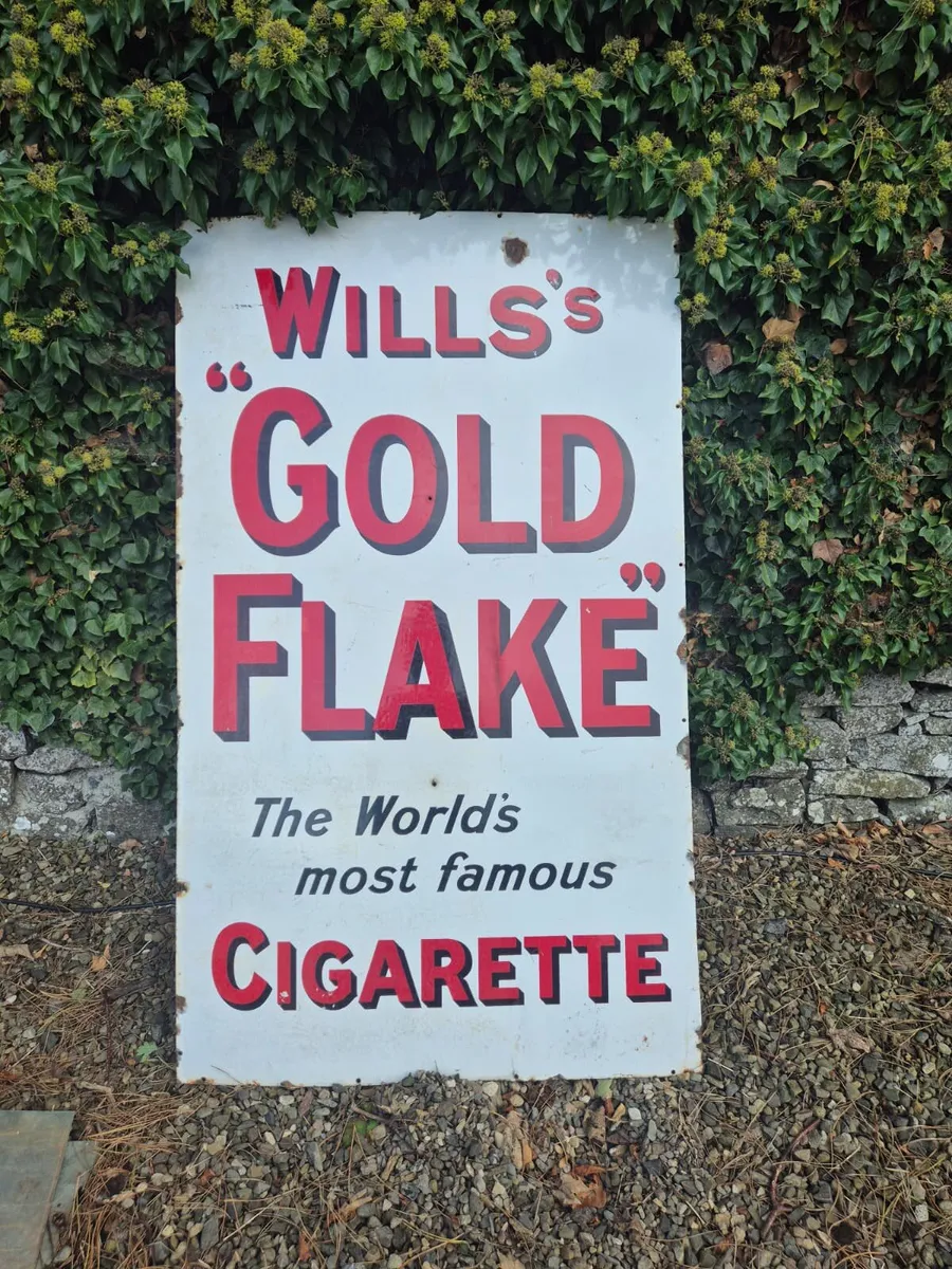 Willes gold flake enamel sign - Image 4