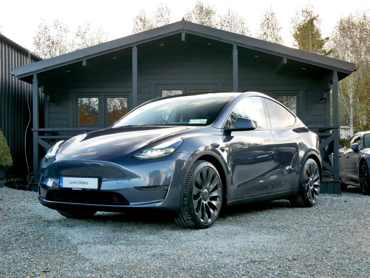 2023 Tesla Model Y Dual Motor Performance - Image 3