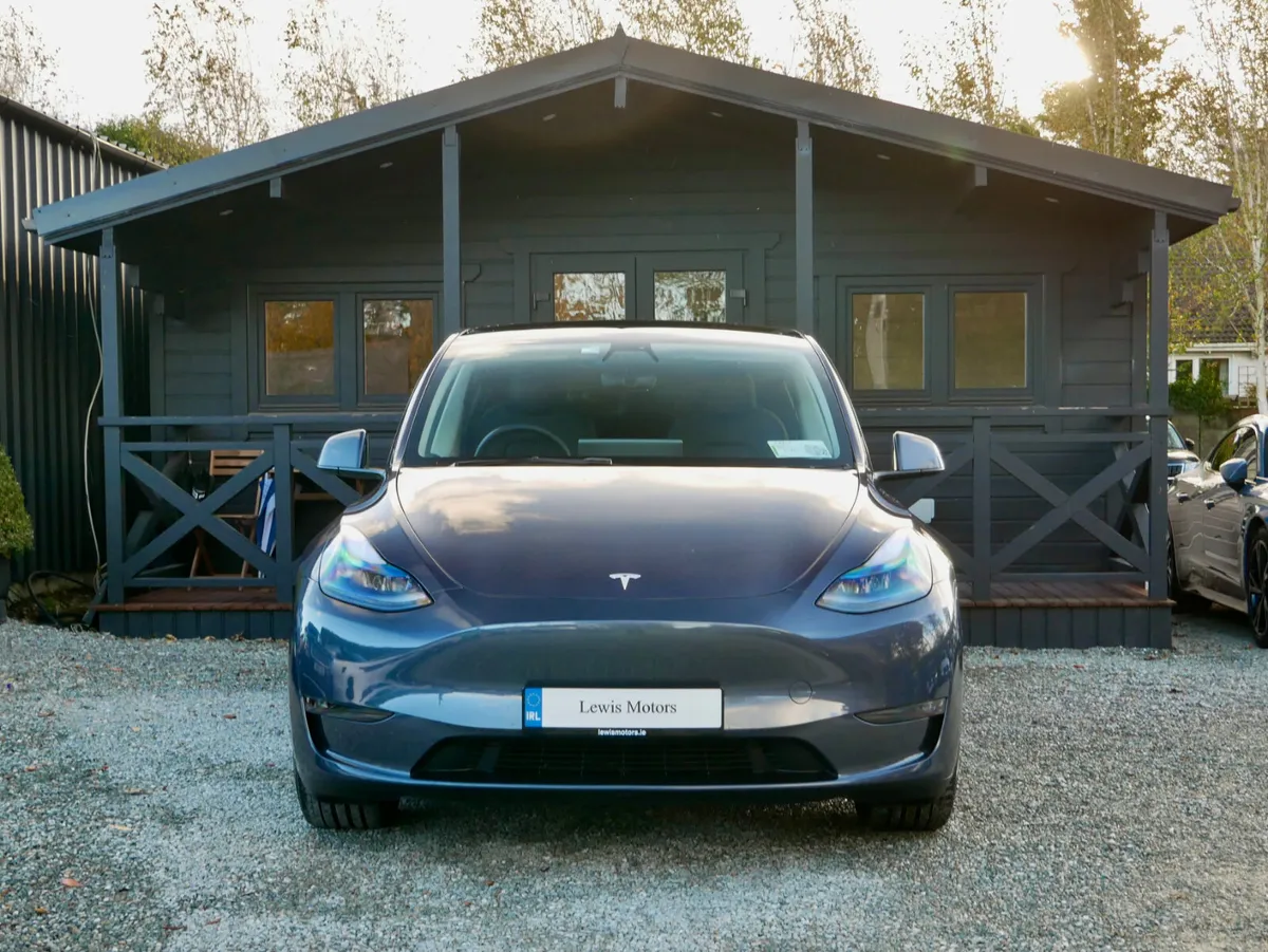 2023 Tesla Model Y Dual Motor Performance - Image 2