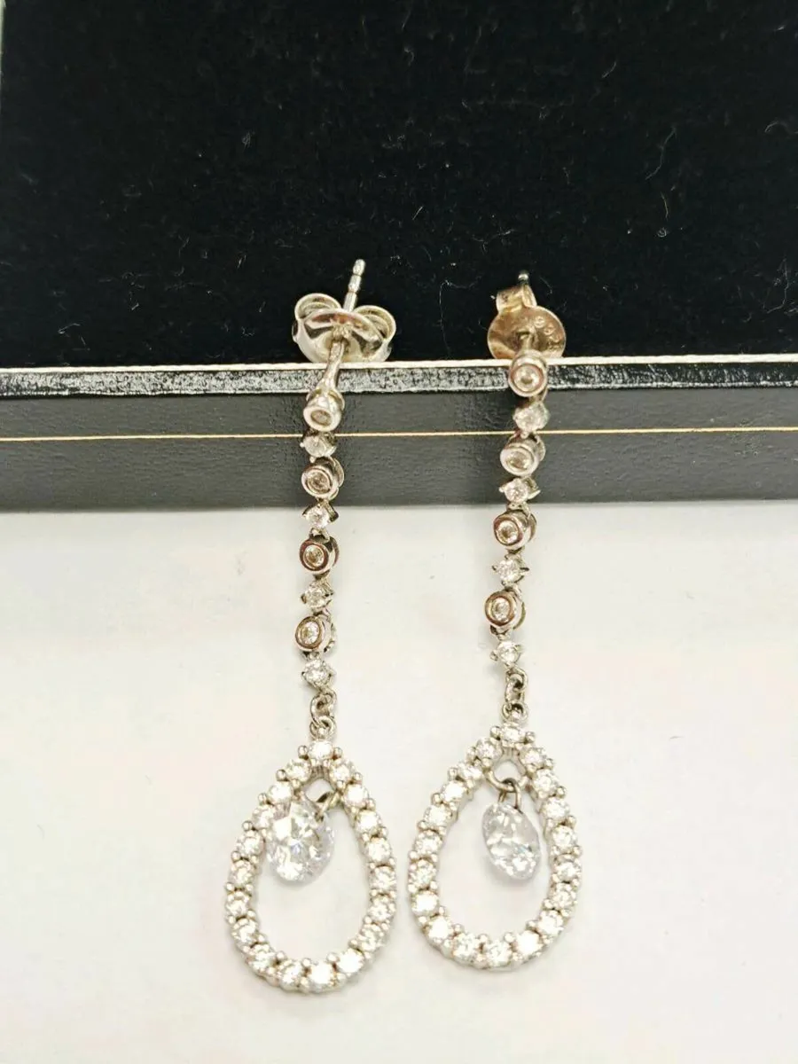 9K White Gold Earrings 9CT - Image 2