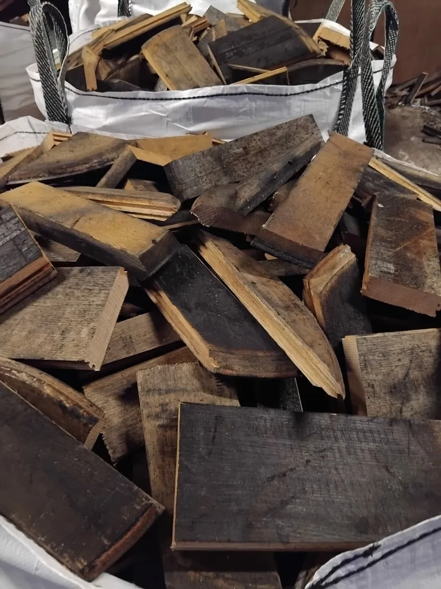 Bulk bags of seasoned oak firewood. - Image 2