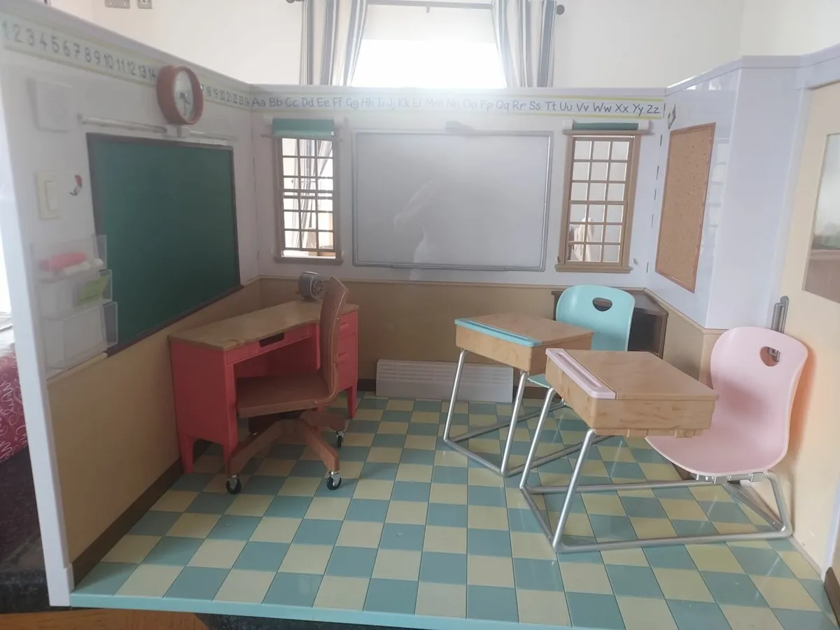 Our generation school set - Image 1
