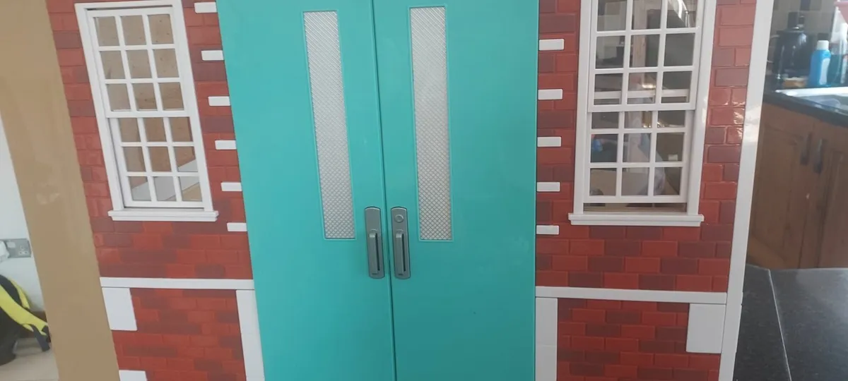 Our generation school set - Image 3