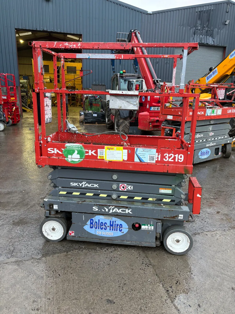 2020 Skyjack 3219 - Image 1