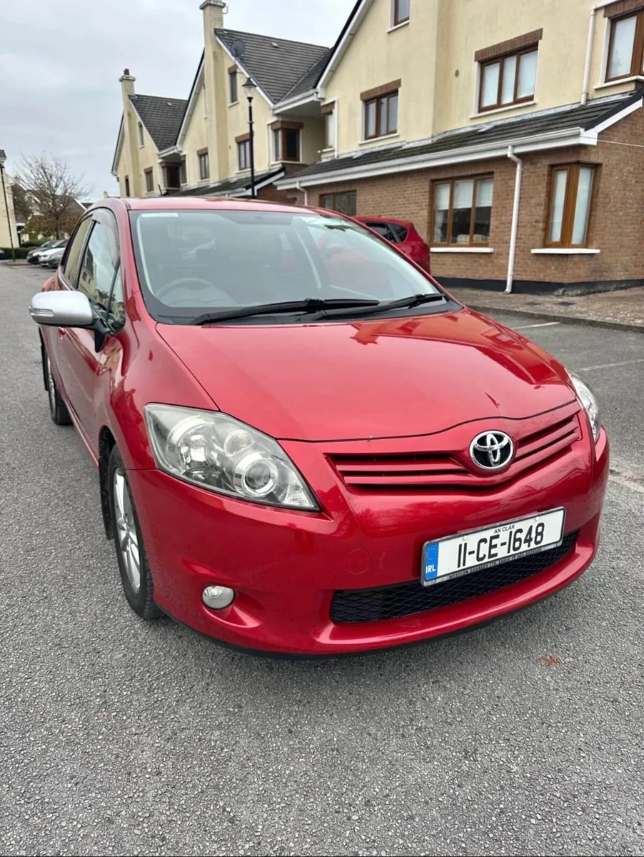 2011 TOYOTA AURIS AUTOMATIC 1.4 D4D NCT 5-26 - Image 1