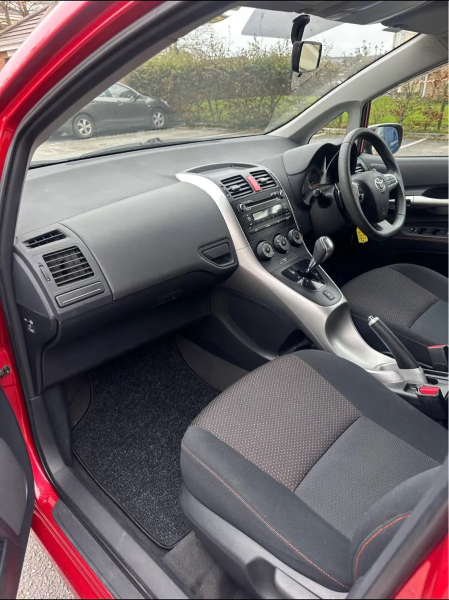 2011 TOYOTA AURIS AUTOMATIC 1.4 D4D NCT 5-26 - Image 3