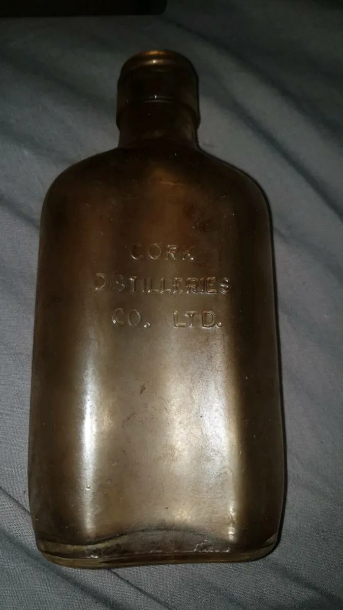 1960S..OLD WHISKEY NAGGIN  CORK DISTILLERY