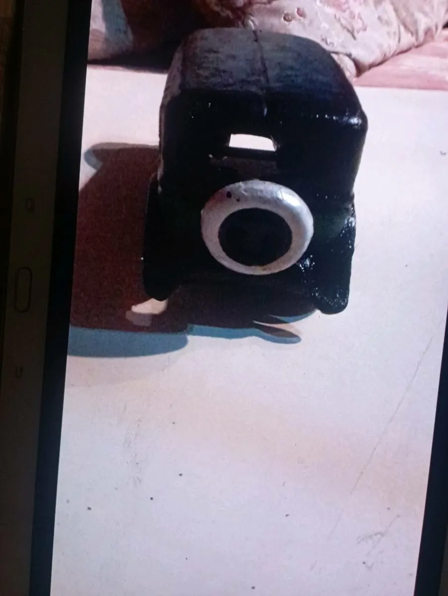 VINTAGE RETRO STEELFORD  SHELL  MODLE T CAR - Image 3