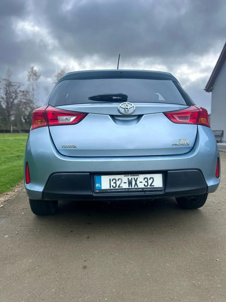 132 Toyota Auris Fresh NCT - Image 3