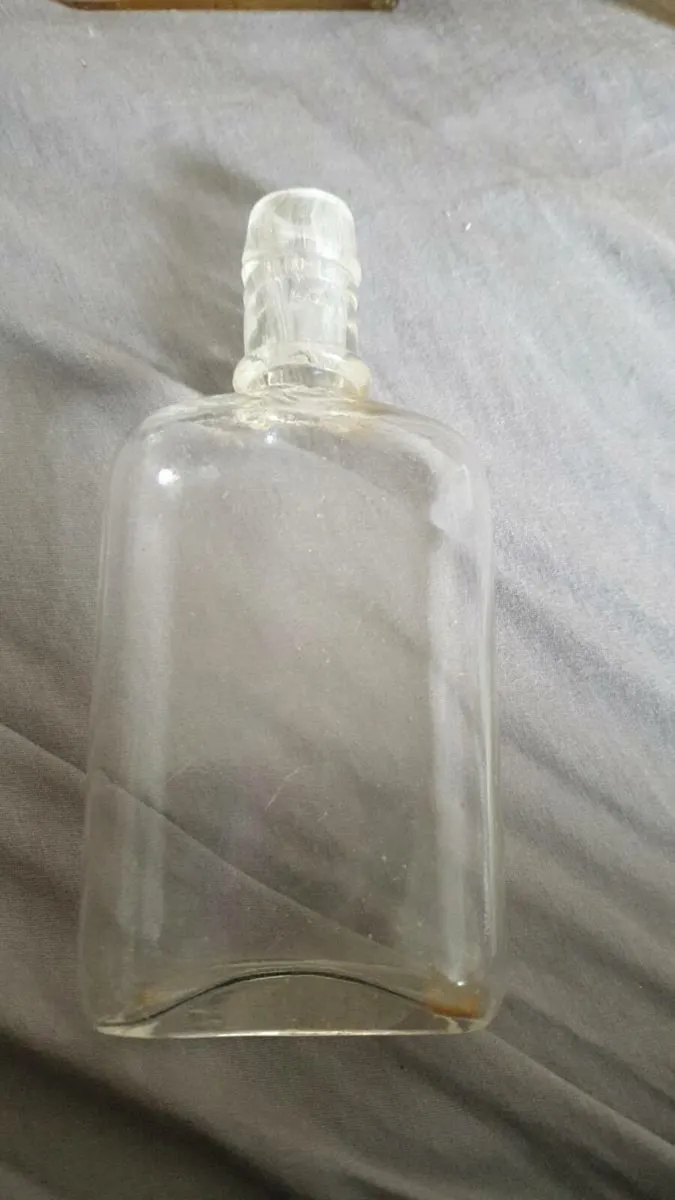 VINTAGE..OLD BABY NAGGIN BOTTLE