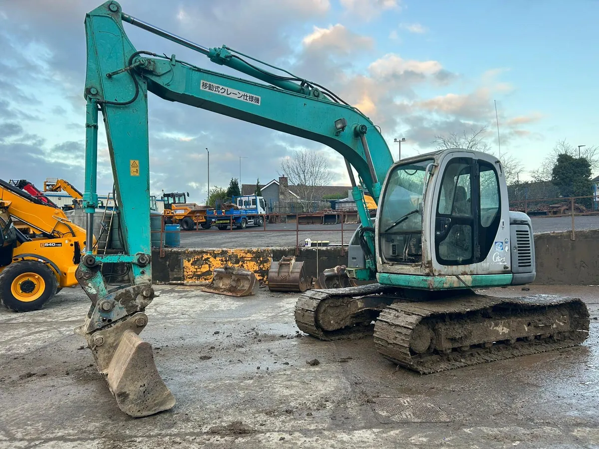 2003 Kobelco SK135 - MULLANS - Image 3