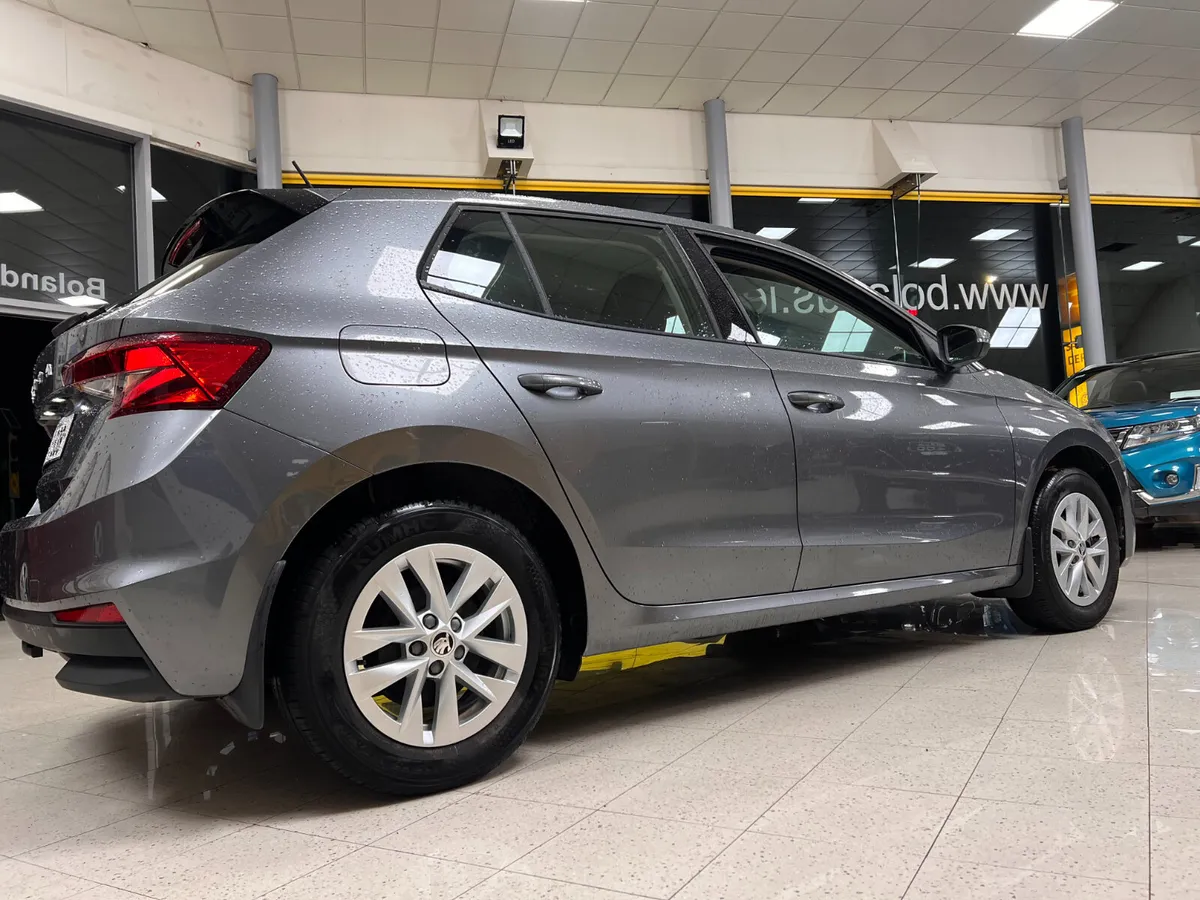 ONLY 9000KMS Tiny Kms As New Now On Sale AMBITION - Image 2