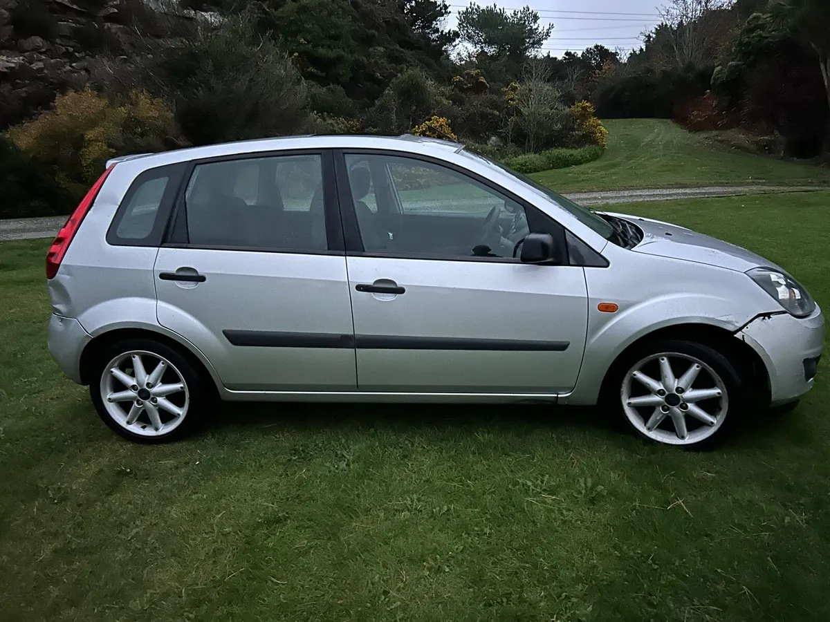 Ford Fiesta 1.2. Low Kms - Image 1
