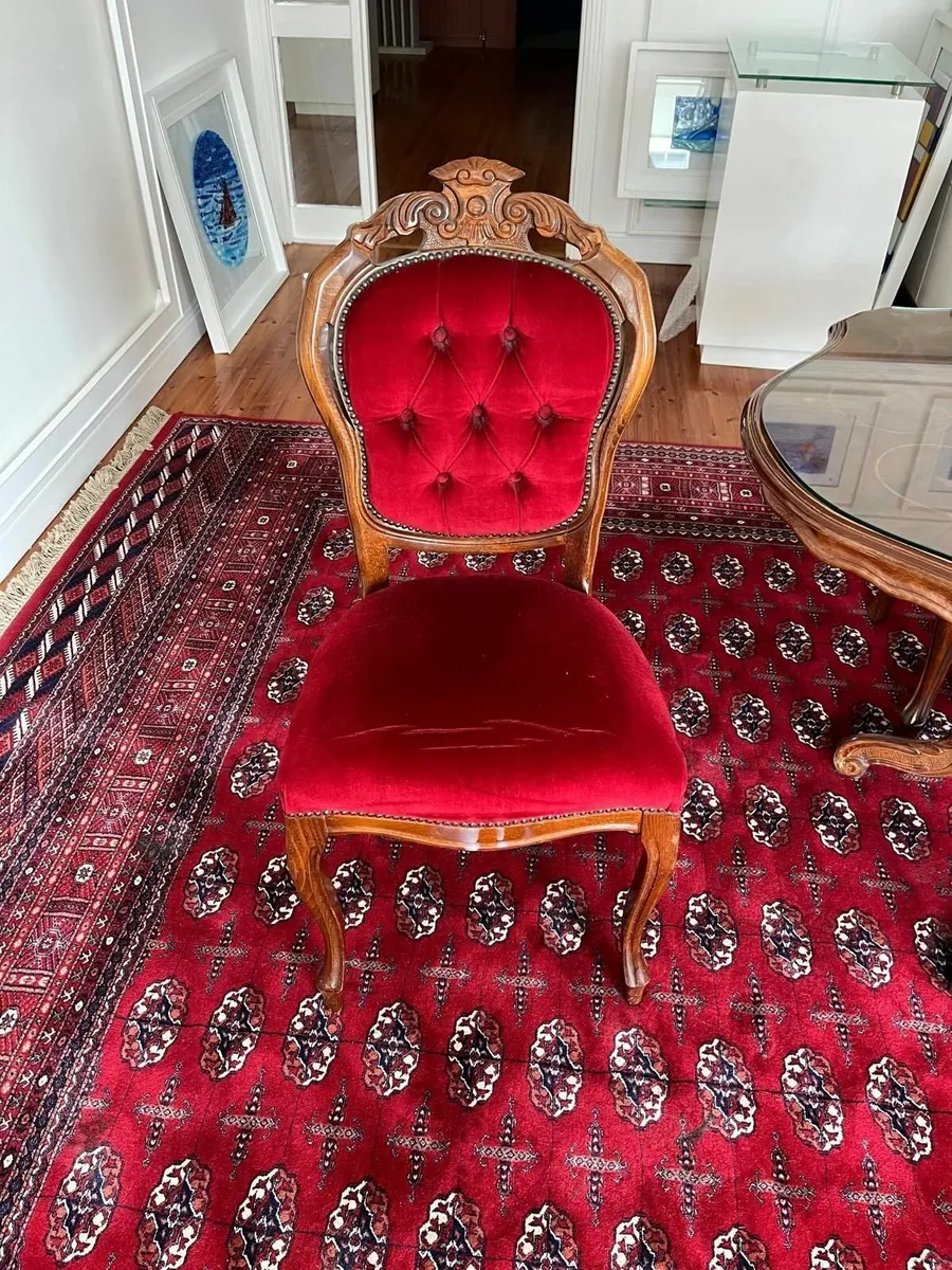 DINING / RECEPTION TABLE WITH GLASS TOP & 4 CHAIRS - Image 2