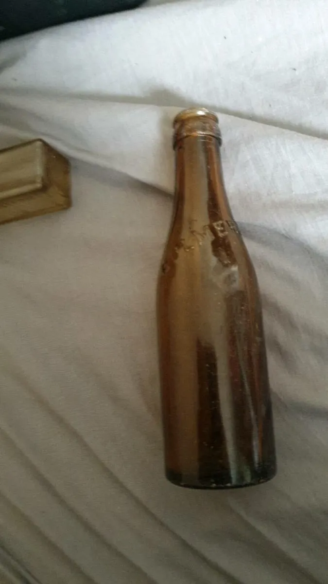 OLD ..1980 ..BULLMERS  BOTTLE....
