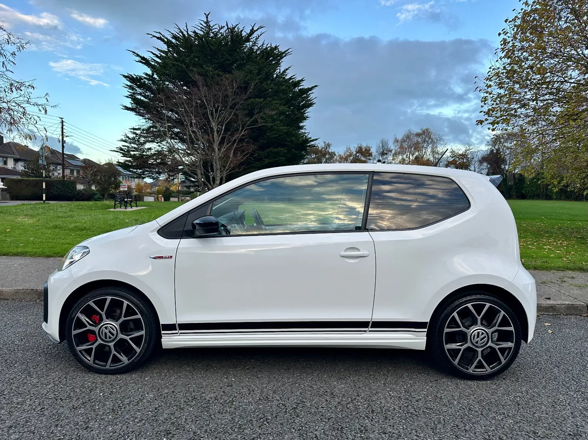 VW Up Gti 1.0 Petrol 3dr Hatchback. - Image 4